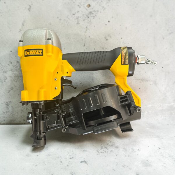 DeWalt Roofing Coil Nailer – 15° Pneumatic SRT-0018-includes 50ft. air hose and Compressor